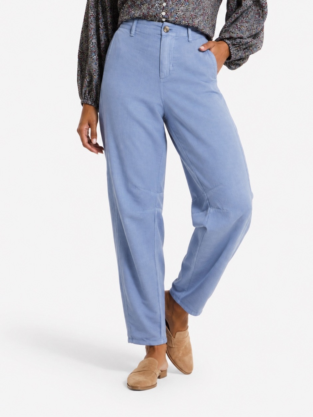 Universal Thread Women Low-Rise Barrel Leg Cargo Pants Blue Size 2